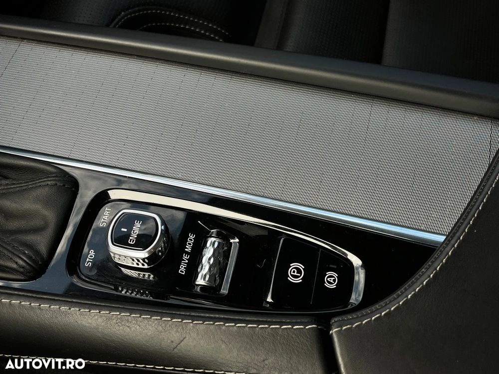 Volvo S90 - 23