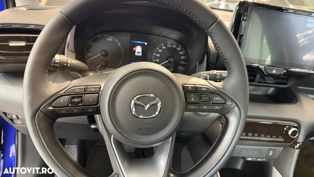 Mazda 2 - 8