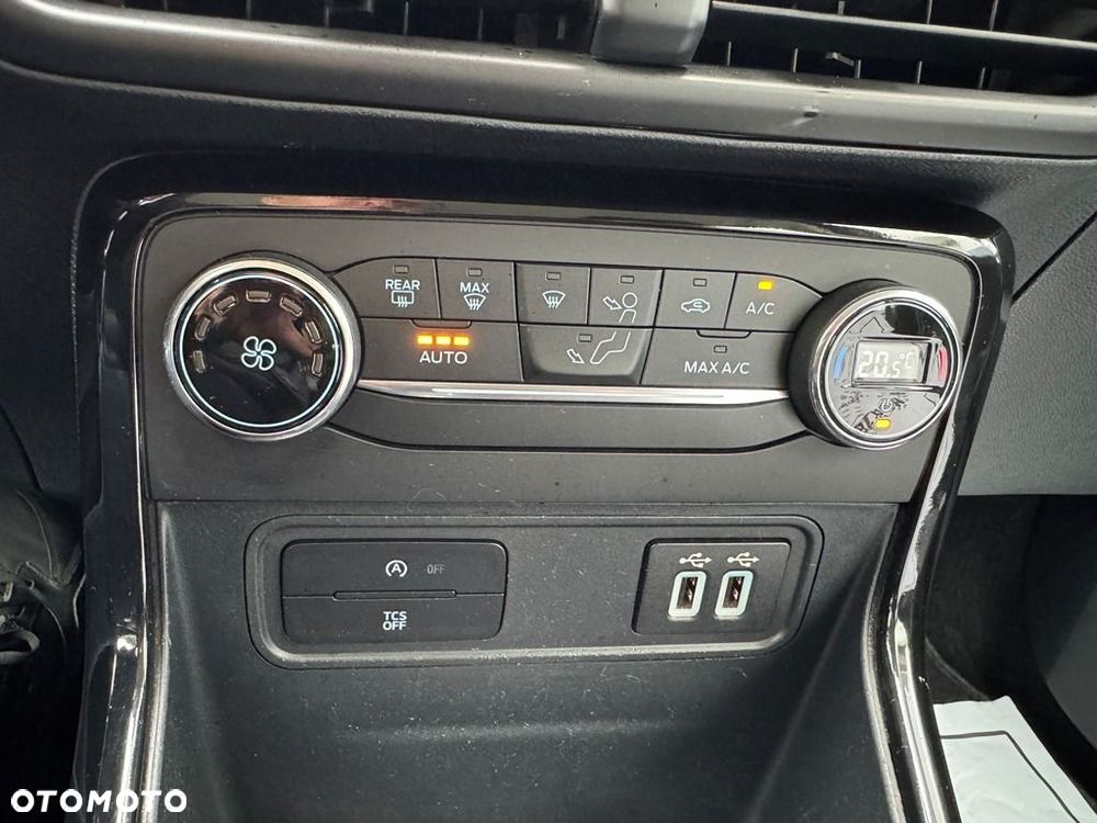 Ford EcoSport - 22