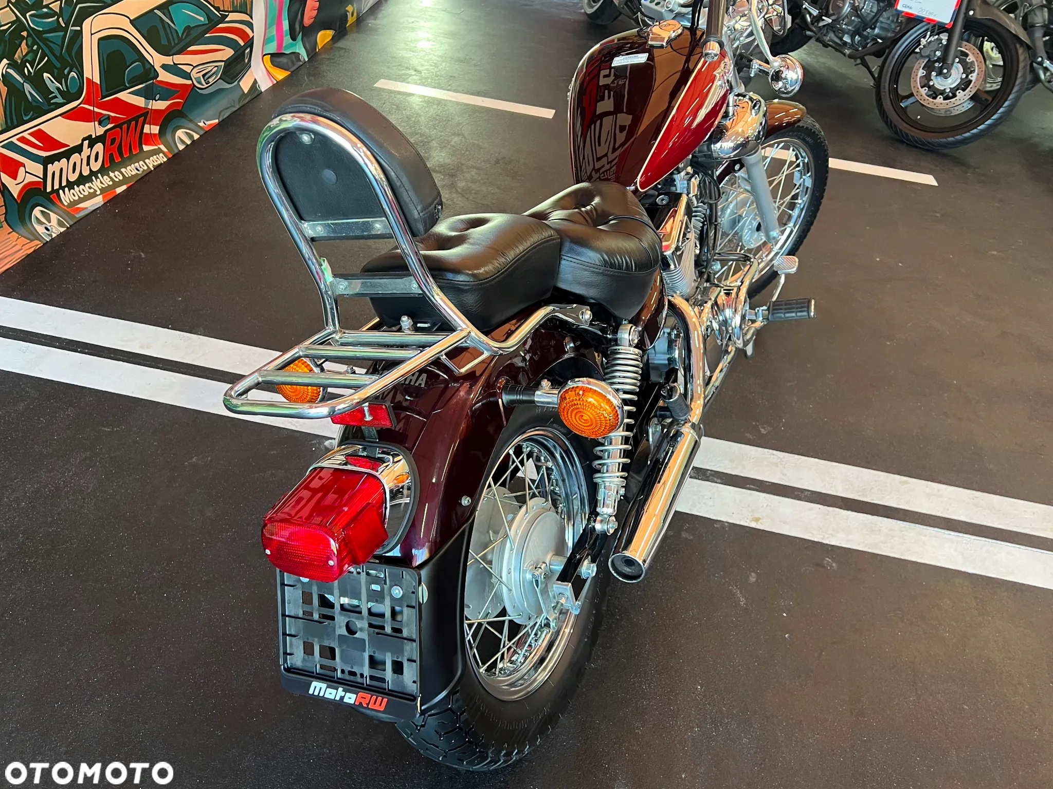 Yamaha XV - 12
