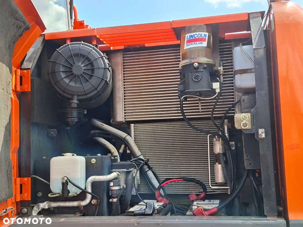 Hitachi ZX140 ROTOTILT - 11