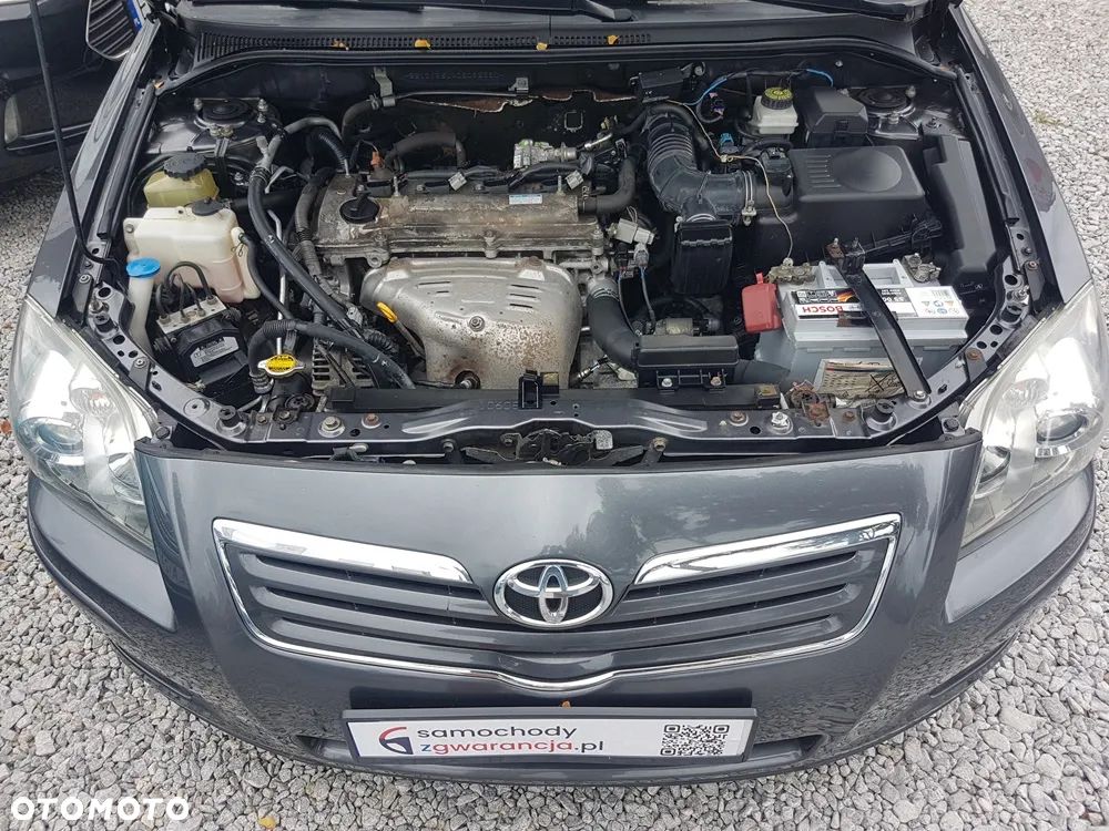 Toyota Avensis 2.0 VVT-i Executive - 10