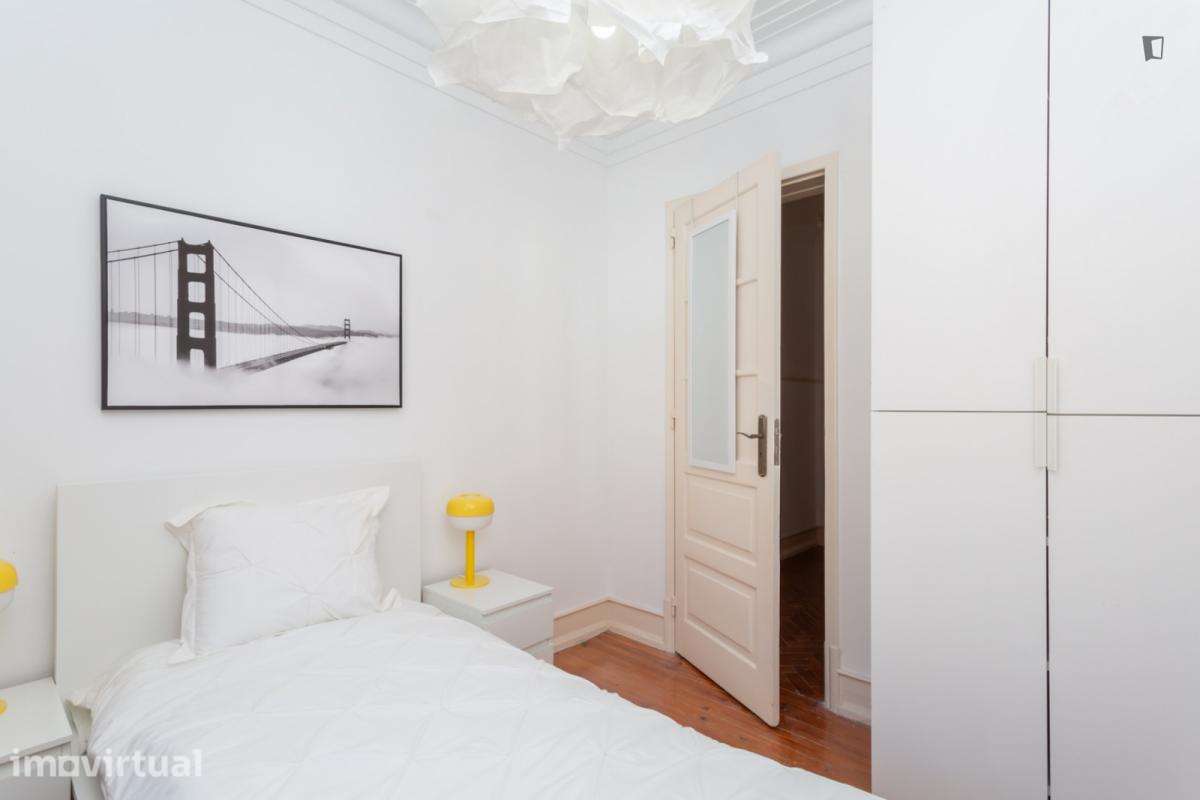 Quarto - localizado em Arroios Lisbon - Grande imagem: 5/13