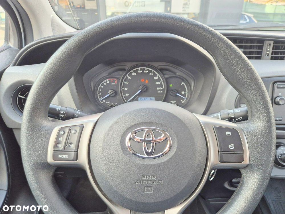 Toyota Yaris 1.5 Active - 15