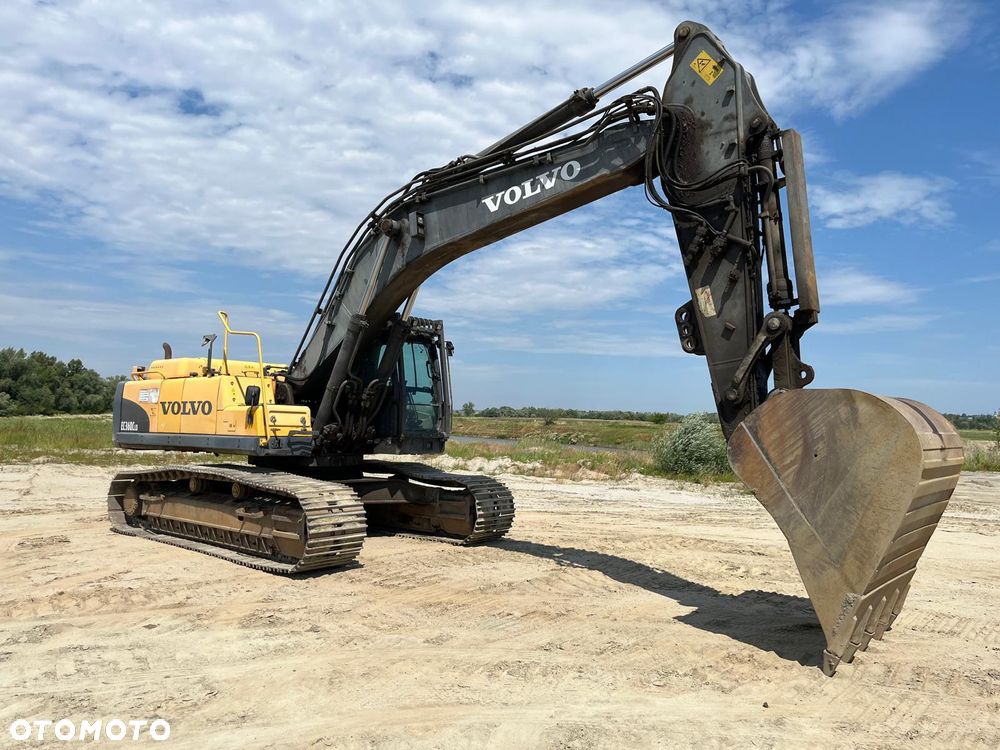 Volvo EC 360 CLD - 5
