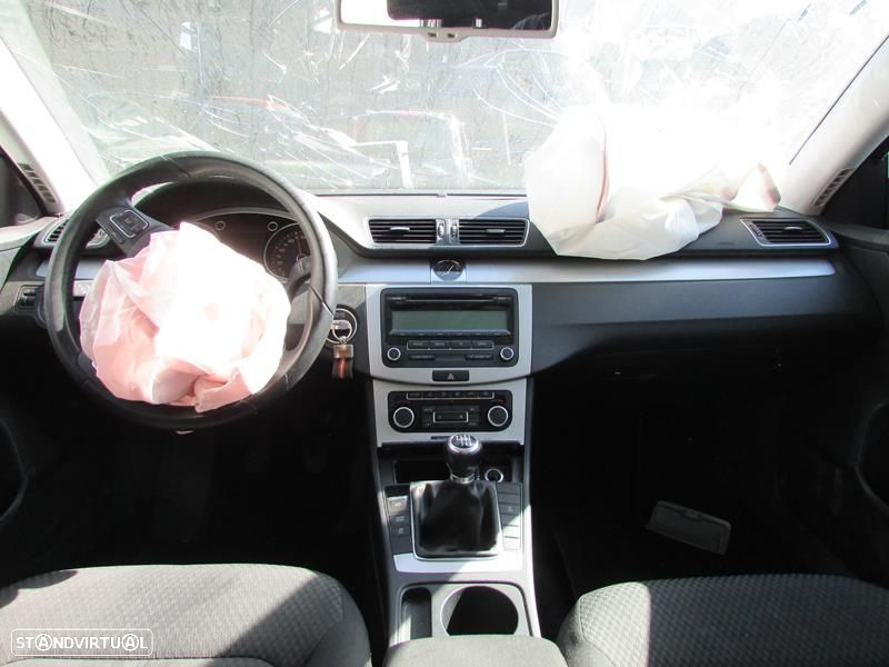 Volkswagen Passat 1.6TDI 2010 - Peças Usadas (6018) - 6