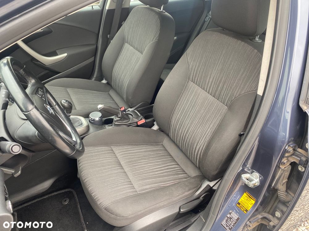 Opel Astra 1.4 Turbo Design Edition - 23