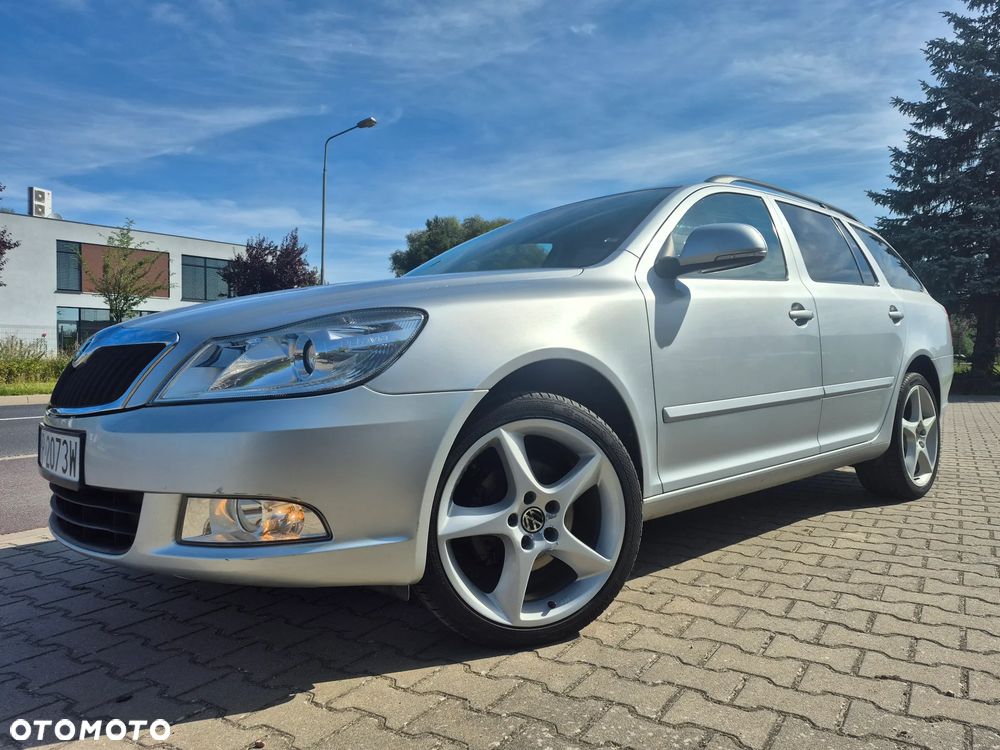 Skoda Octavia 2.0 TDI DPF Ambiente - 1