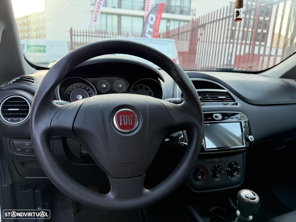 Fiat Punto 1.2 Young S&S - 14