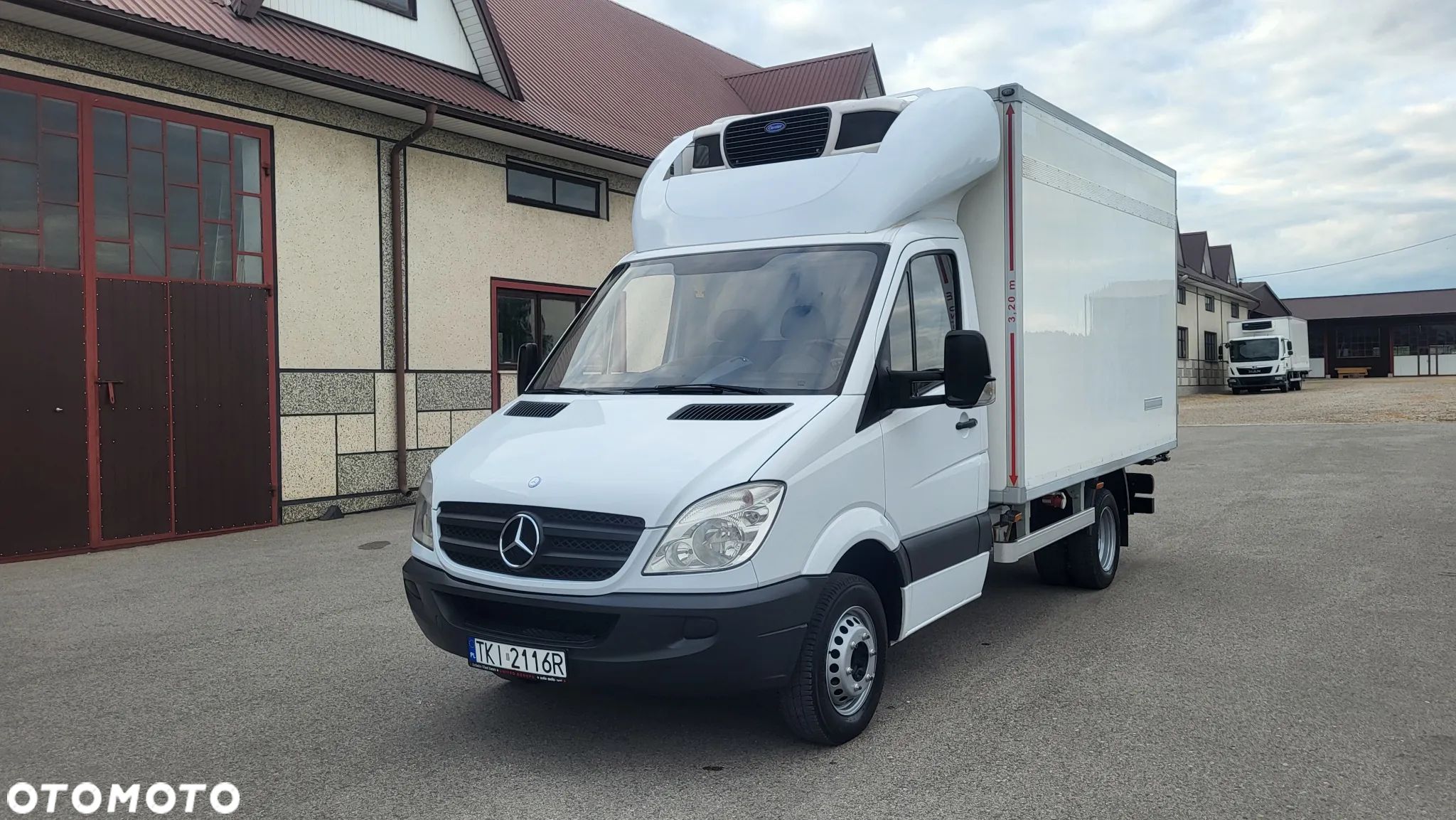 Mercedes-Benz Sprinter - 1