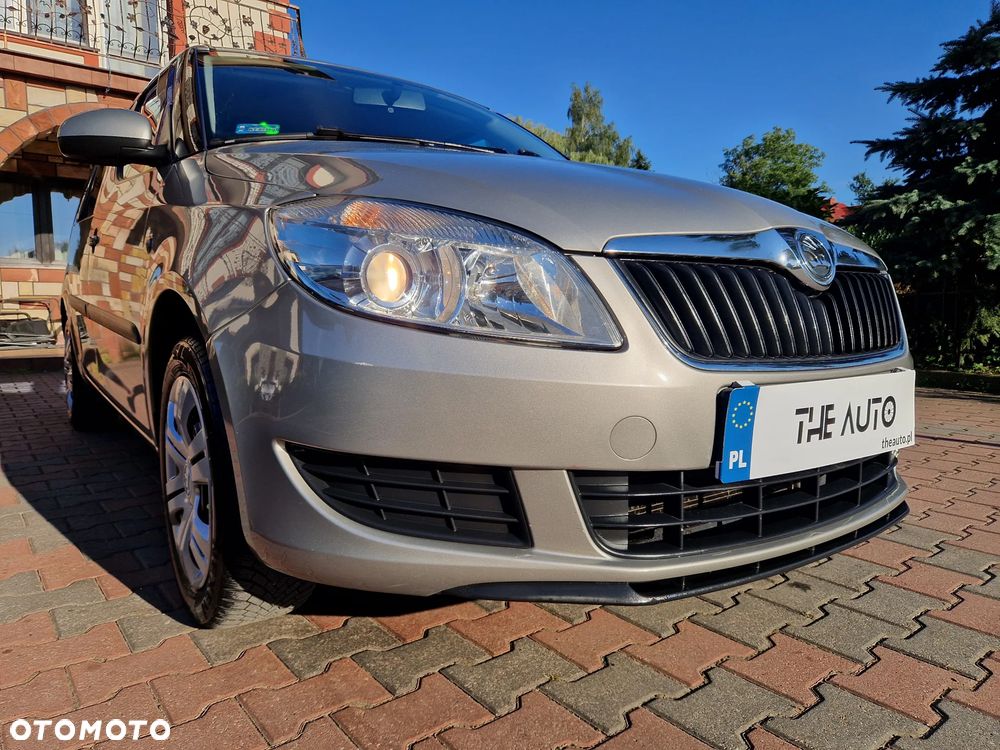 Skoda Roomster 1.4 16V Comfort - 10