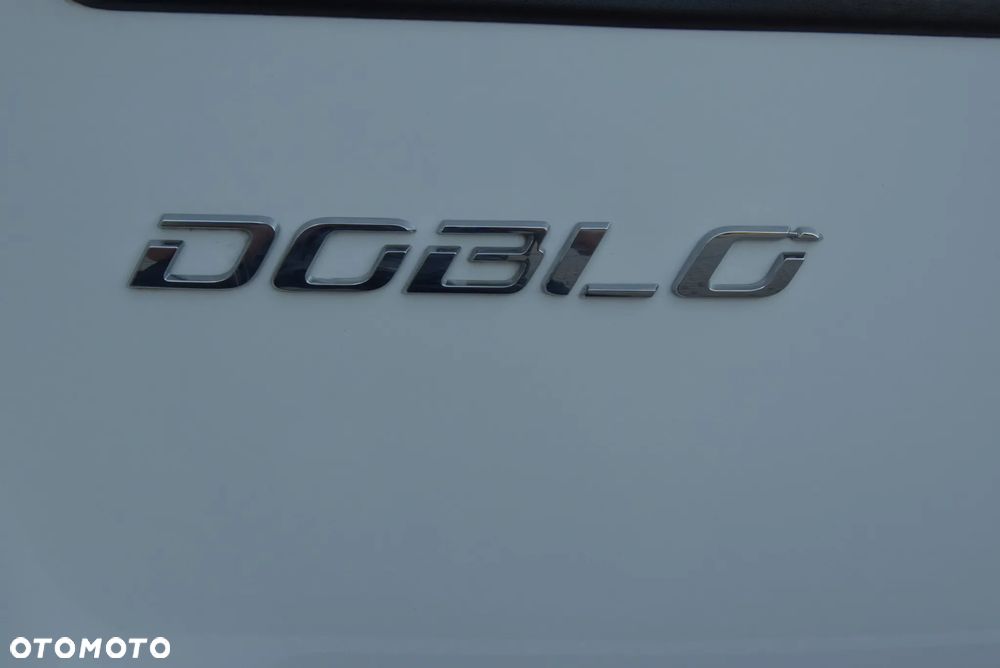 Fiat DOBLO 1,6 JTD 56 TYŚ KM 3-OSOBOWY F-VAT235 - 22