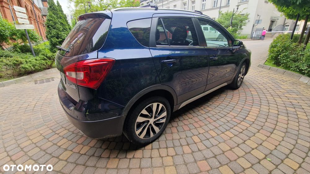 Suzuki SX4 S-Cross 1.4 T Elegance - 4