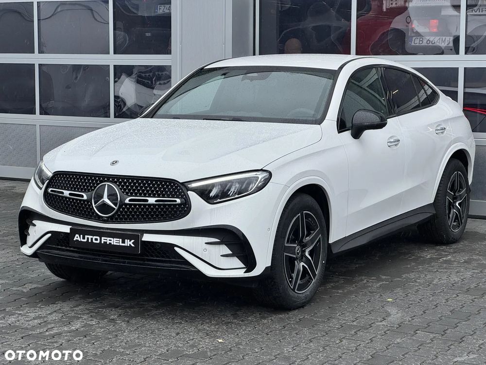 Mercedes-Benz GLC 200 d mHEV 4-Matic AMG Line - 4