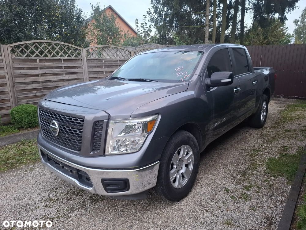 Nissan Titan 5.6 V8 SE Crew Cab - 1