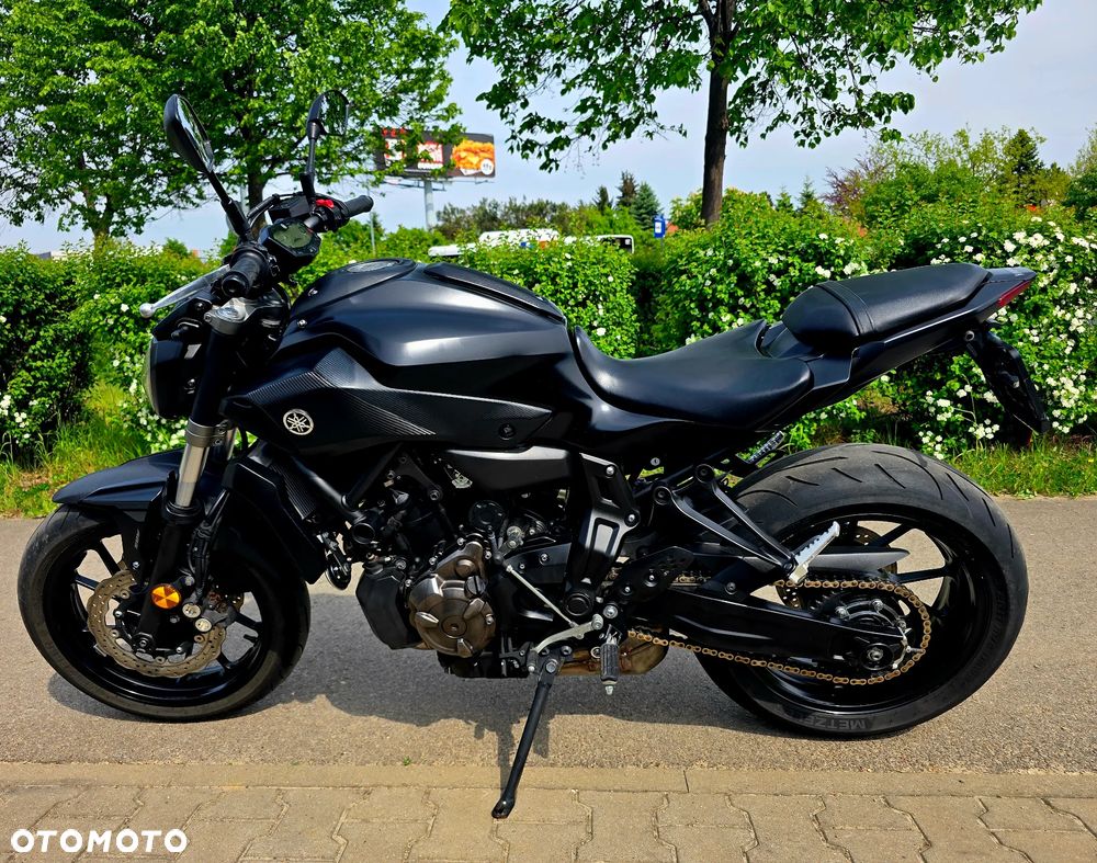 Yamaha MT - 2
