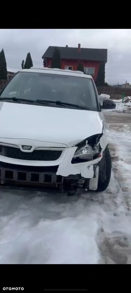 Skoda Fabia 1.2 HTP STYLE EDITION - 1