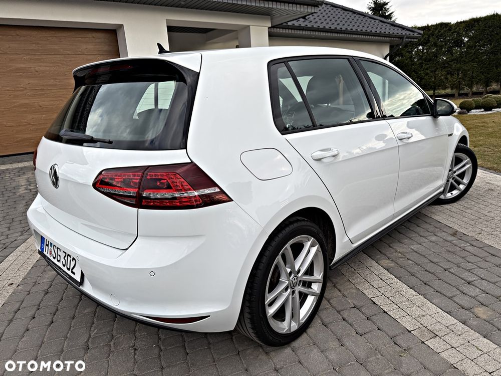 Volkswagen Golf GTD (BlueMotion Technology) - 13