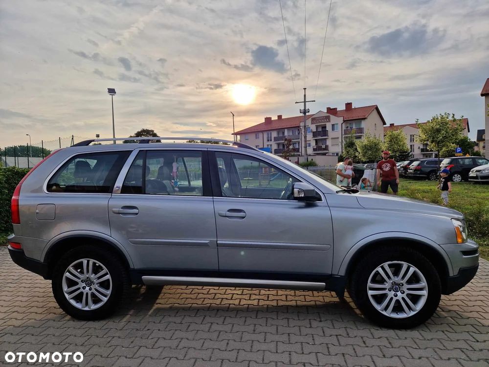 Volvo XC 90 D5 AWD Geartonic Summum - 2