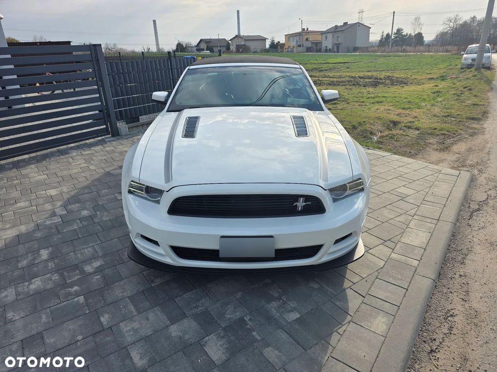 Ford Mustang 5.0 V8 GT Premium - 4