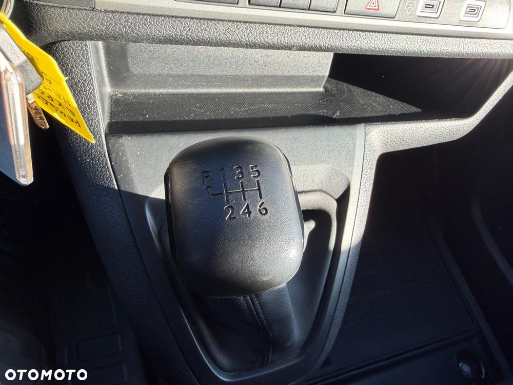 Peugeot EXPERT - 29