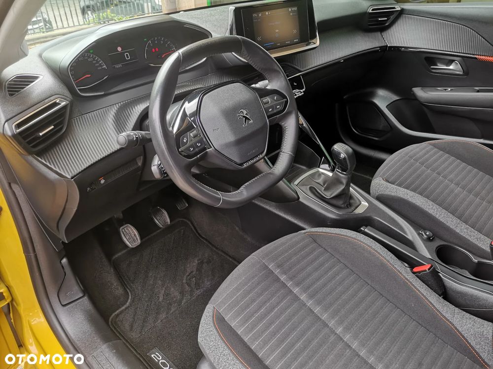 Peugeot 208 PureTech 75 Allure - 14