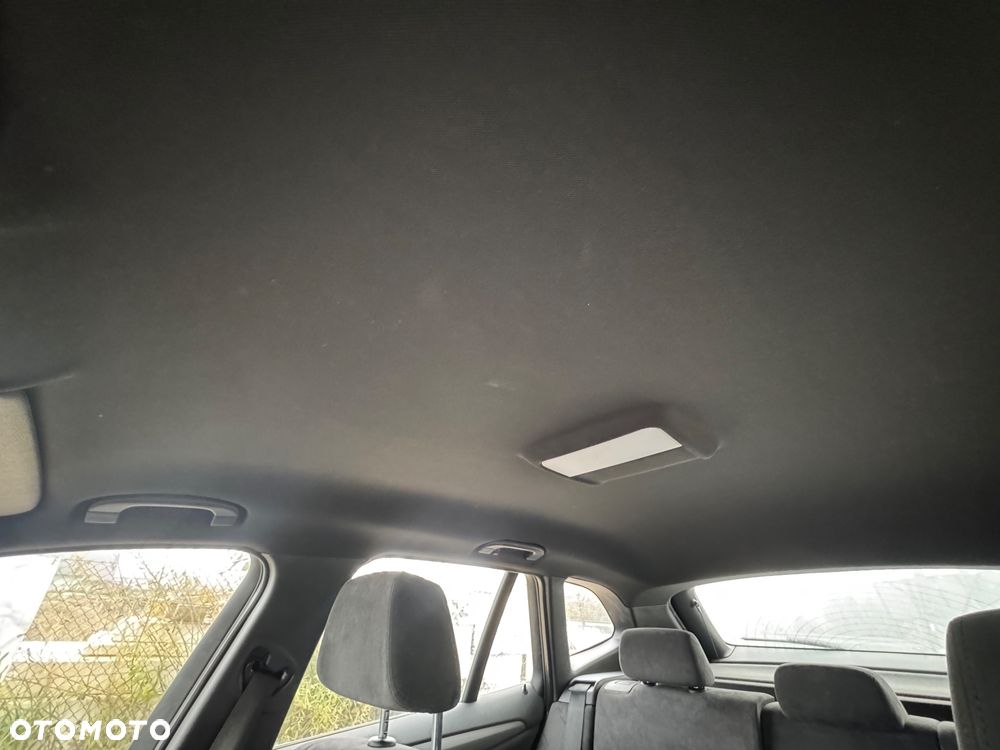 BMW X1 - 11