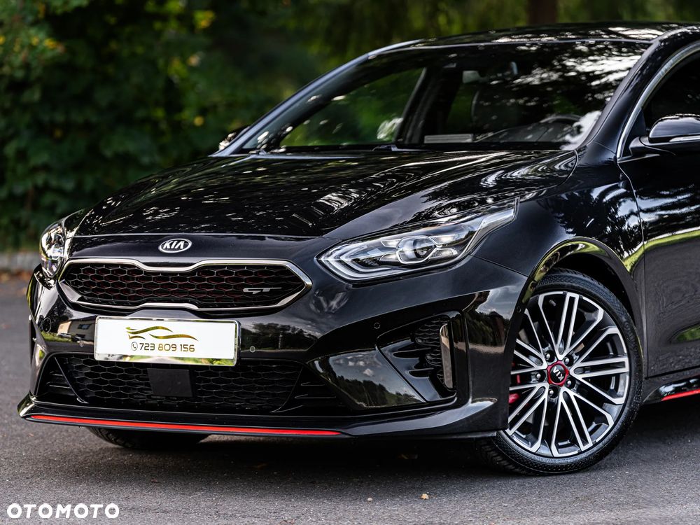 Kia ProCeed 1.6 T-GDI GT DCT - 19