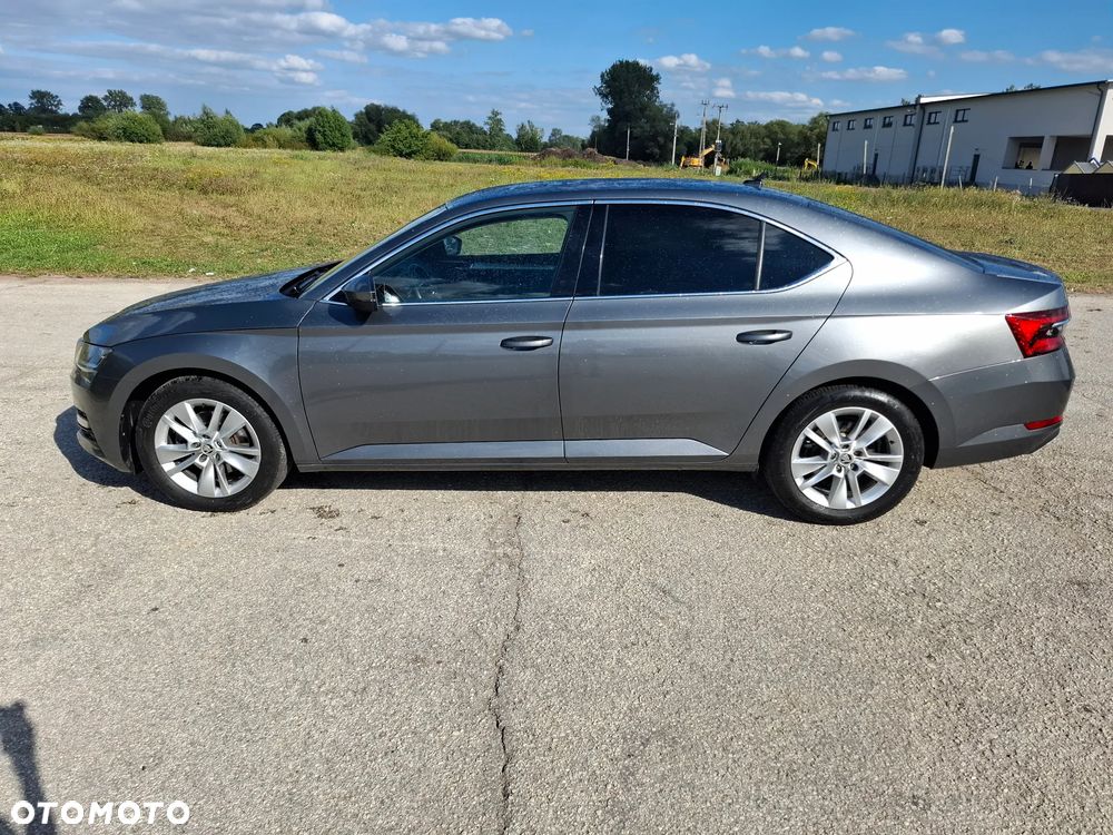 Skoda Superb 1.5 TSI Ambition - 2