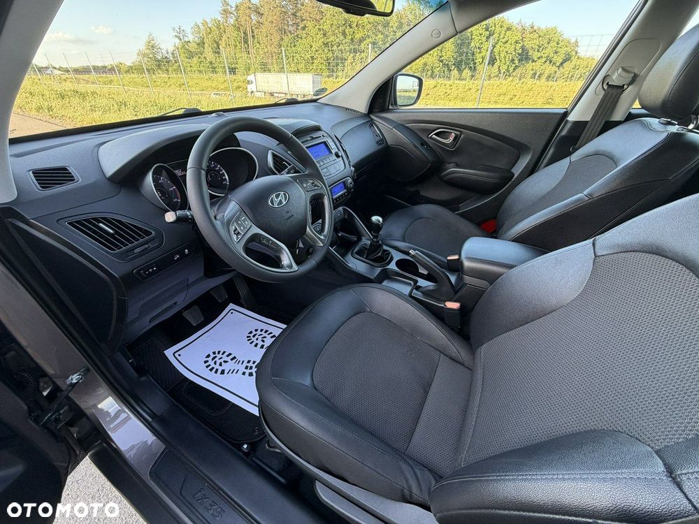 Hyundai ix35 - 17