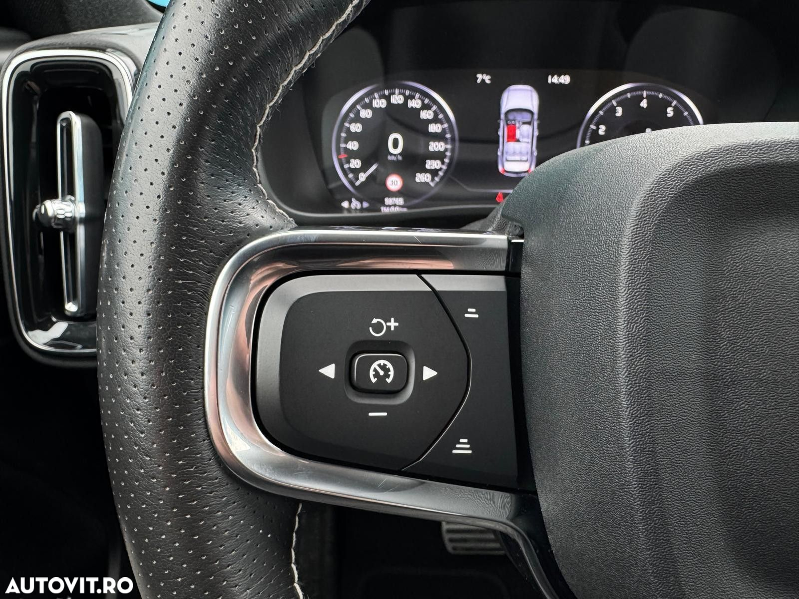 Volvo XC 40 - 13