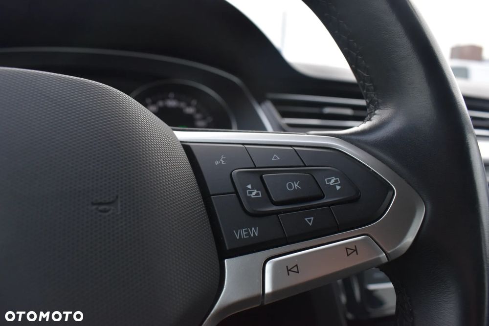 Volkswagen Passat Variant 2.0 TDI EVO Business DSG - 26