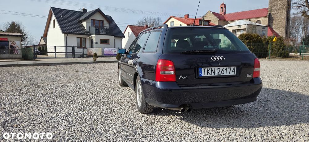 Audi A4 Avant 2.8 Quattro - 16