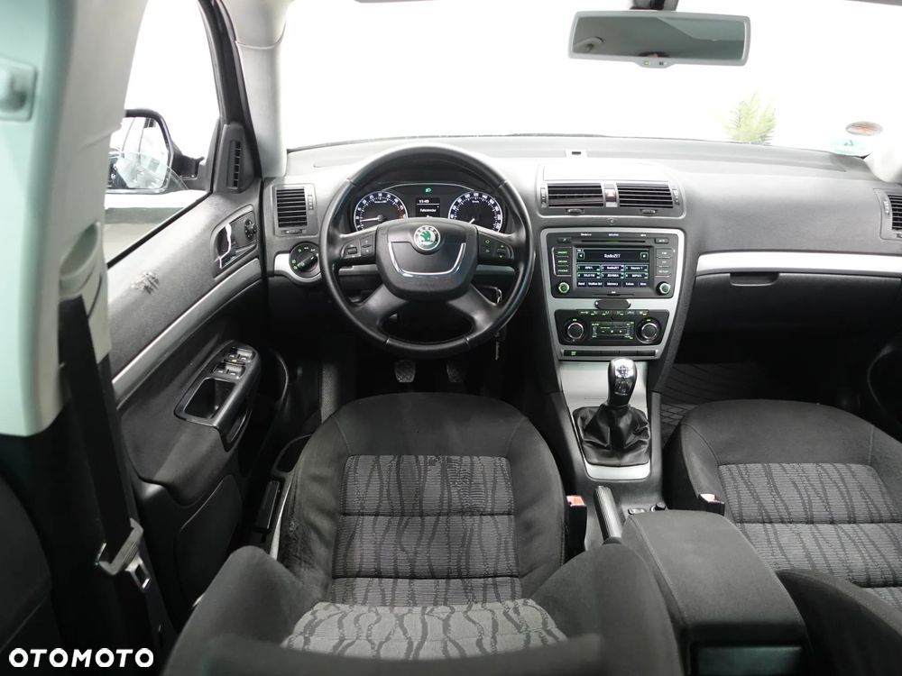 Skoda Octavia 1.6 TDI Ambiente - 28