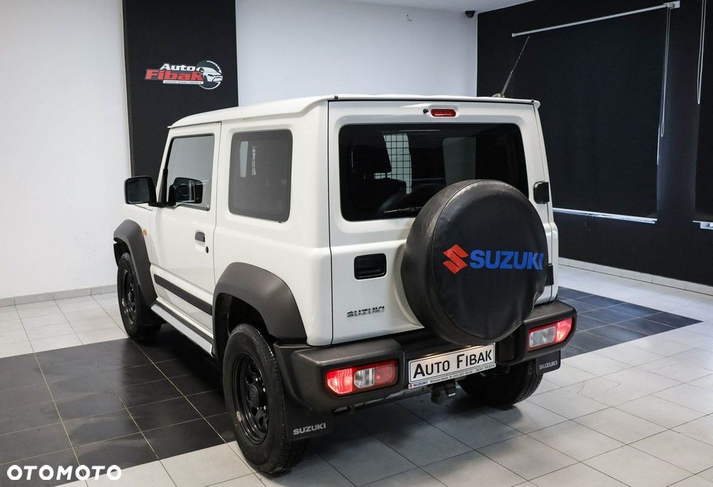 Suzuki Jimny - 12