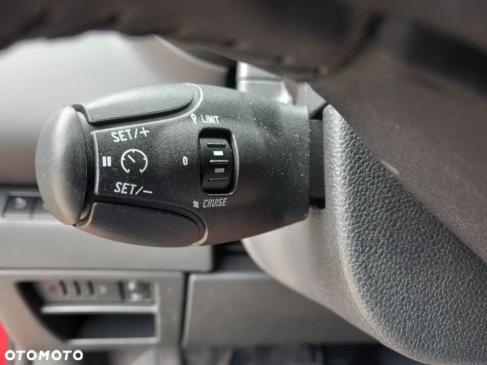 Peugeot 3008 120 VTi Active - 19