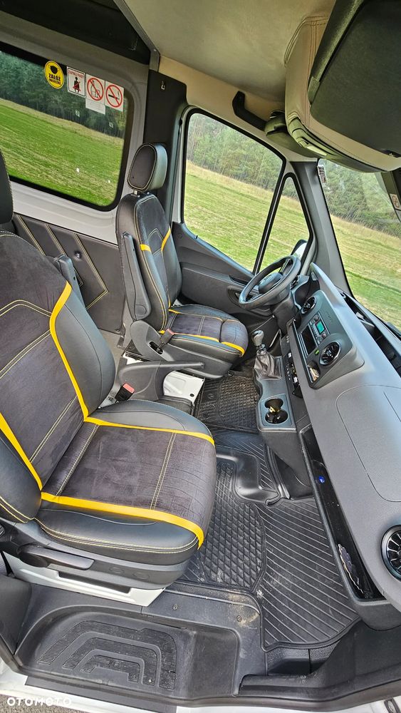 Mercedes-Benz Sprinter 907.223 - 9