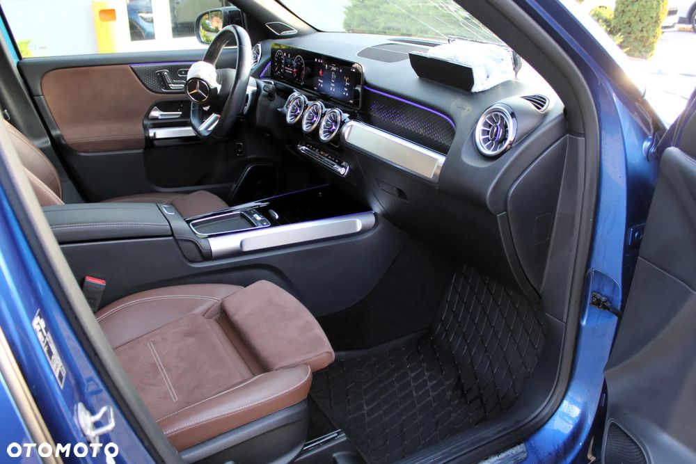 Mercedes-Benz GLB 220 mHEV 4-Matic AMG Line 8G-DCT - 15
