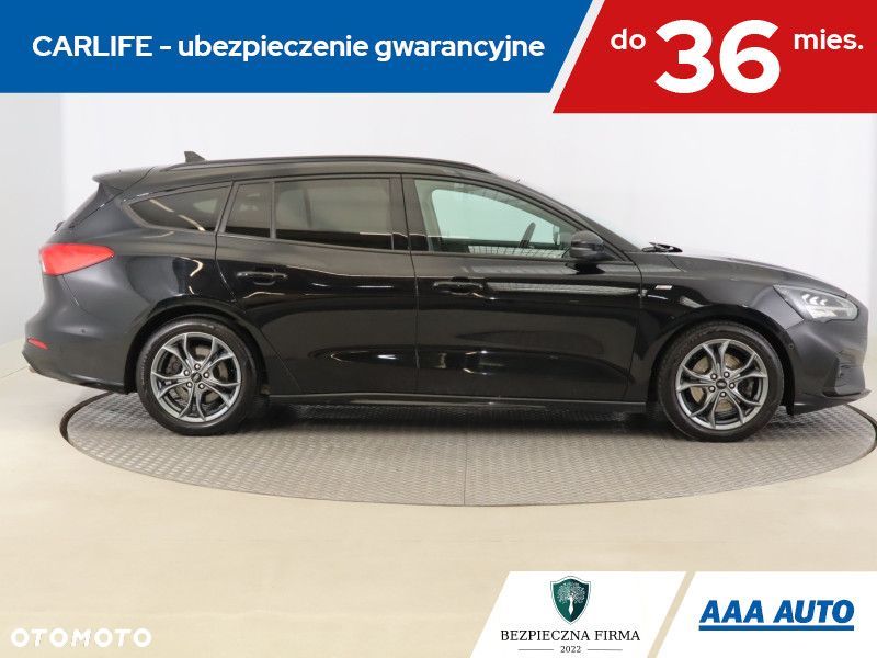 Ford Focus - 8