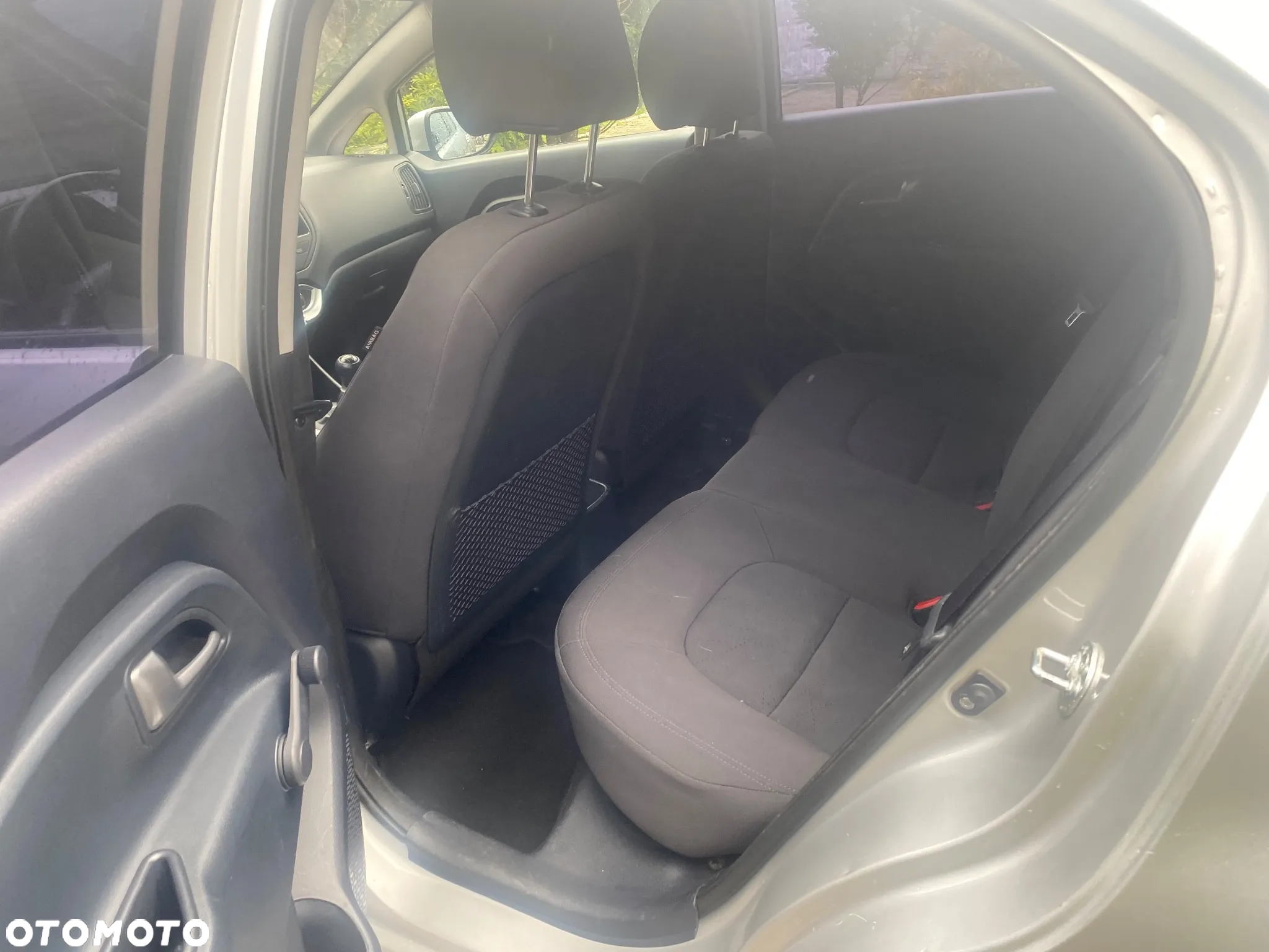 Kia Rio 1.2 M (klm) - 9