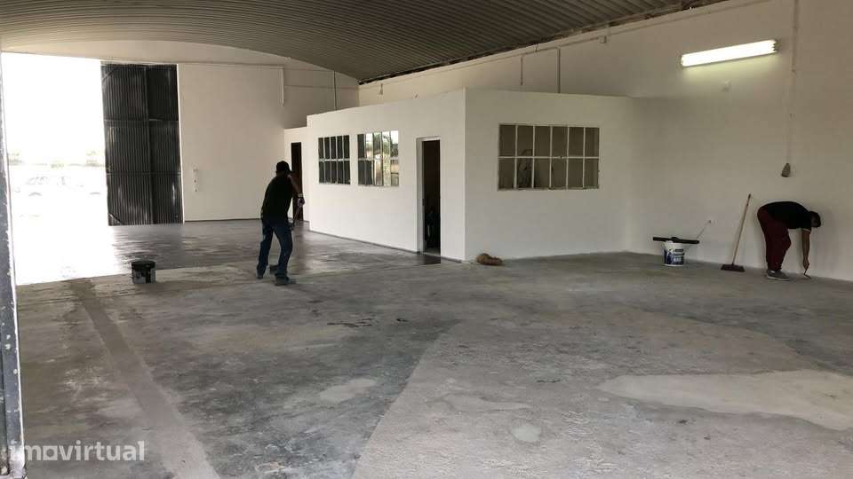 Armazém de 350m² para arrendar em Benavente - Grande imagem: 2/16