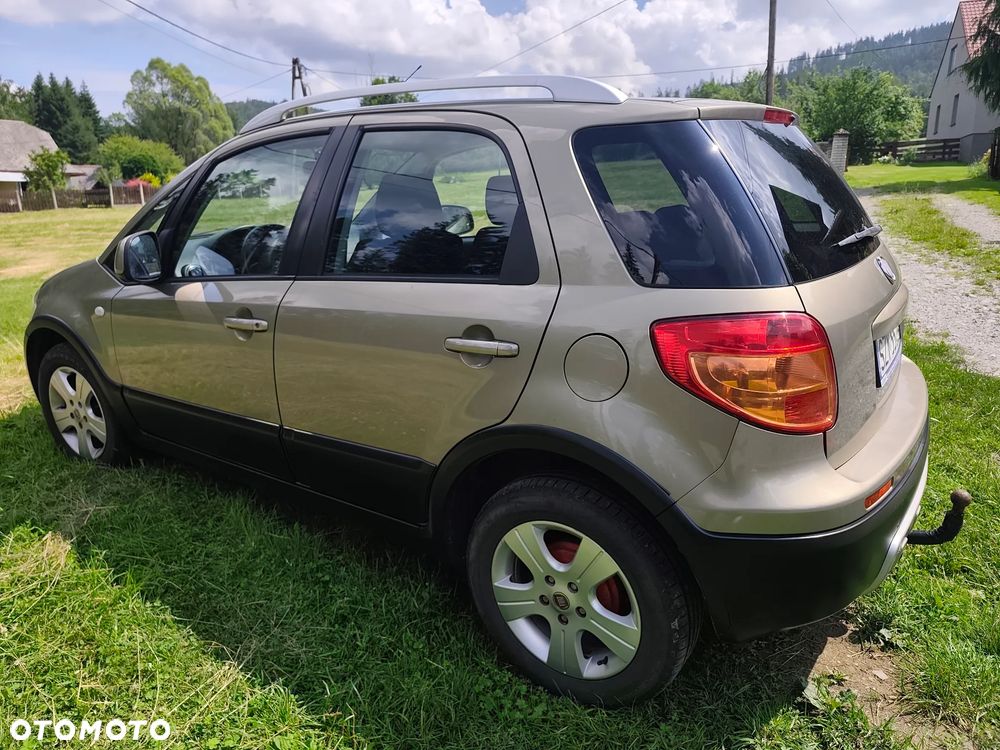 Fiat Sedici 1.6 16V 4x4 Luxury - 4