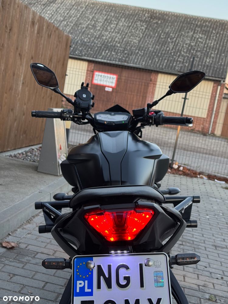 Yamaha MT - 10