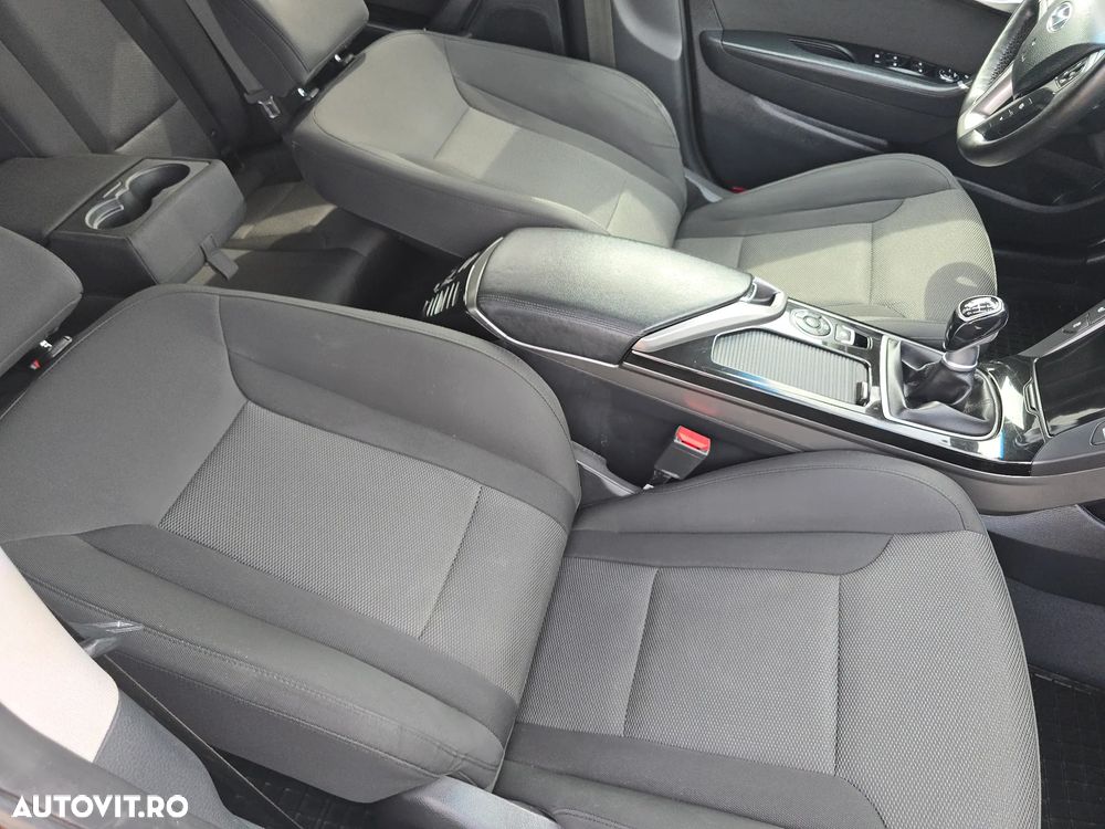 Hyundai i40 Kombi blue 1.7 CRDi Style - 10