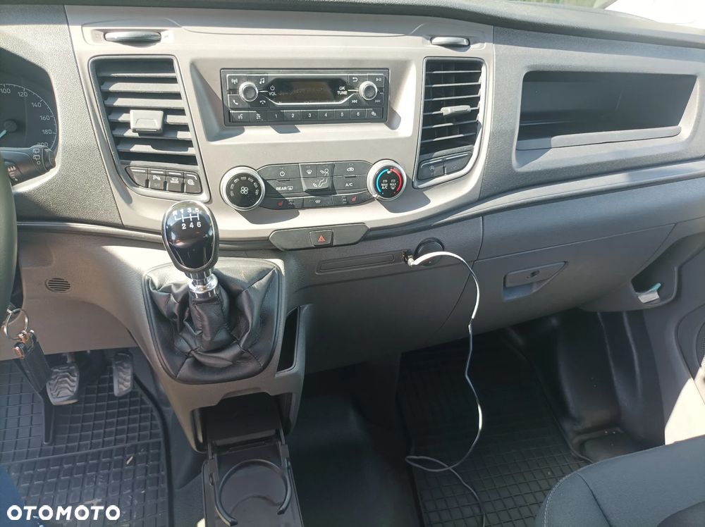 Ford Transit Custom 320 L2H1 Limited (bryg.) - 22