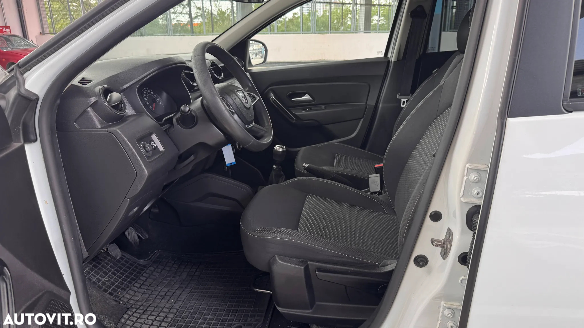 Dacia Duster TCe 90 Comfort - 8