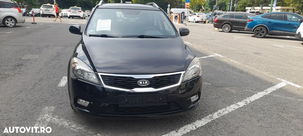 Kia Ceed - 3