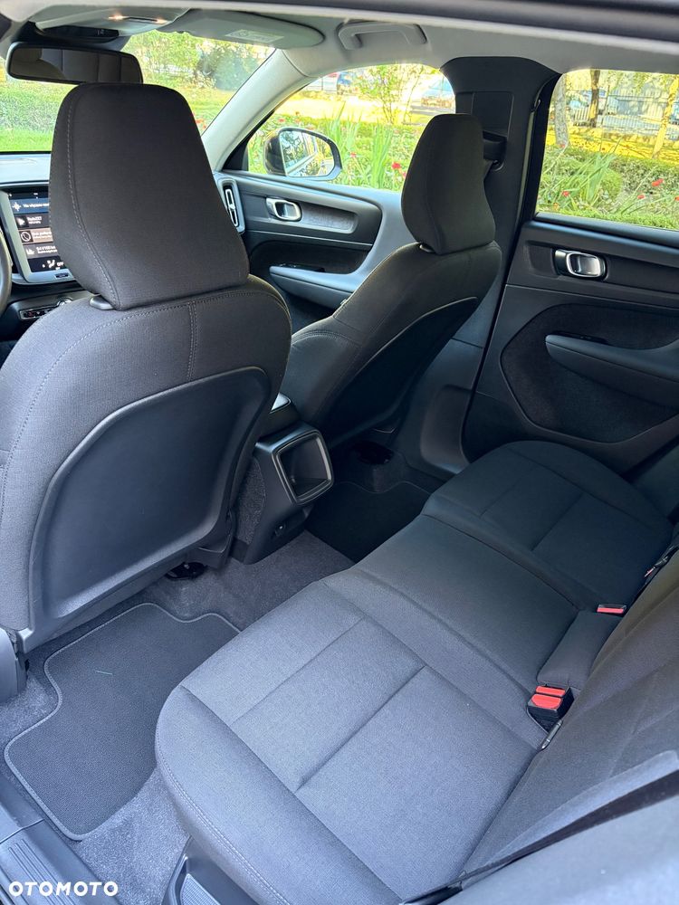 Volvo XC 40 T3 Momentum Core - 18