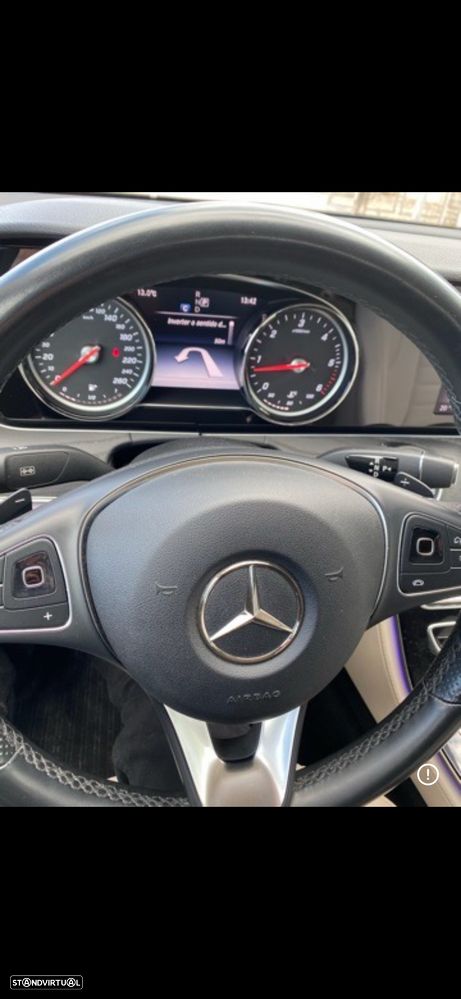 Mercedes-Benz E 220 BlueTEC 9G-TRONIC Edition - 9