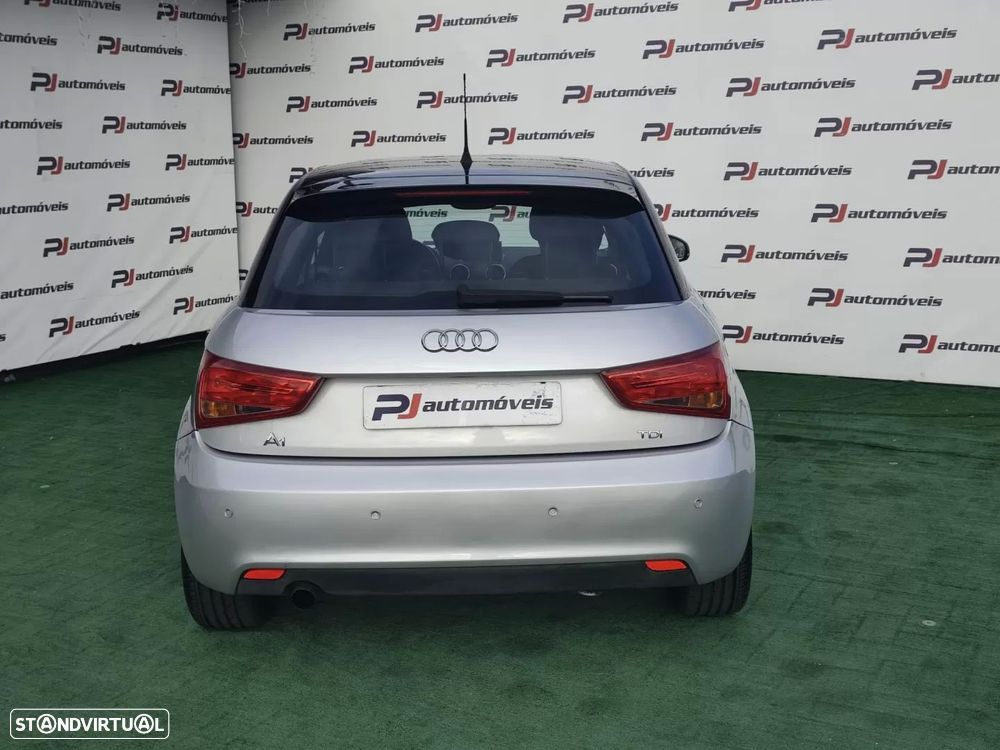 Audi A1 Sportback 1.6 TDI Advance S-Tronic - 7
